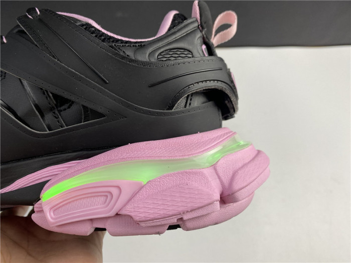 blcg track trainer pink and black 542023 w3ac1 1050 (led)