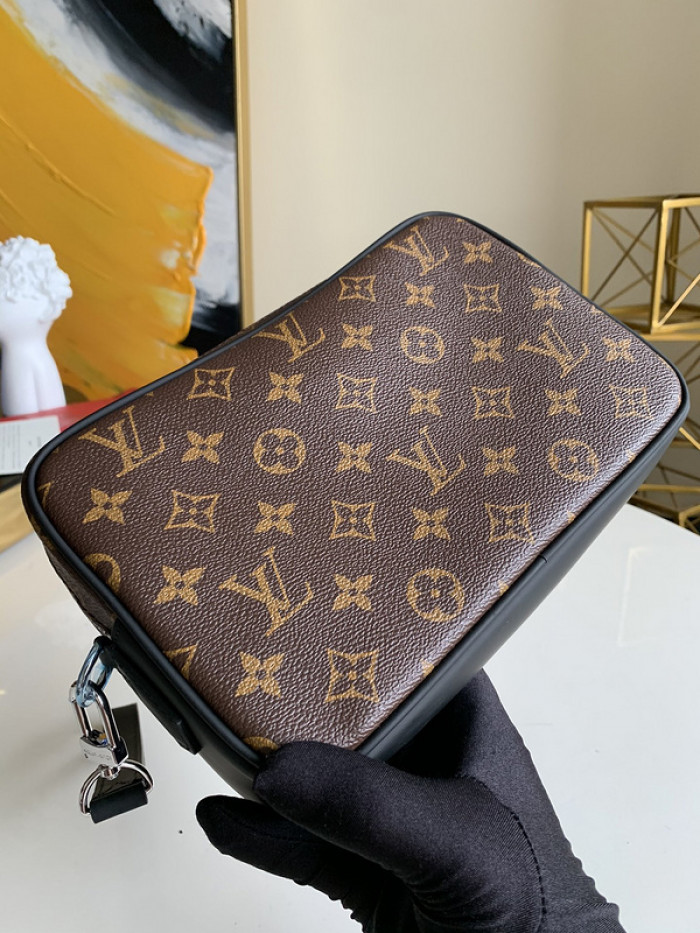 louiv bag 24*16*6cm
