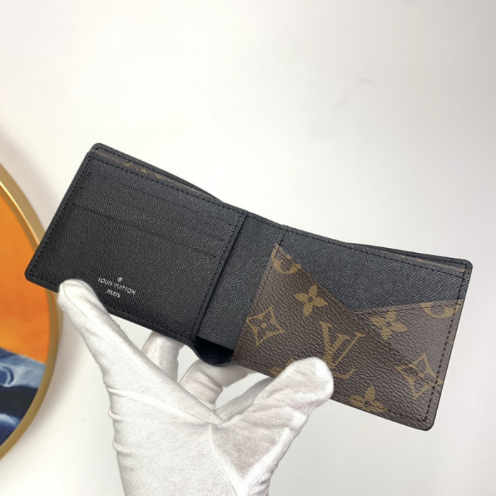 louiv wallet 11.5*9*1.5cm