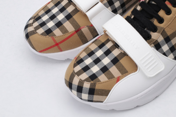 bur sneaker