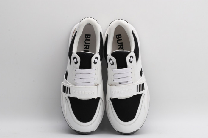 bur sneaker