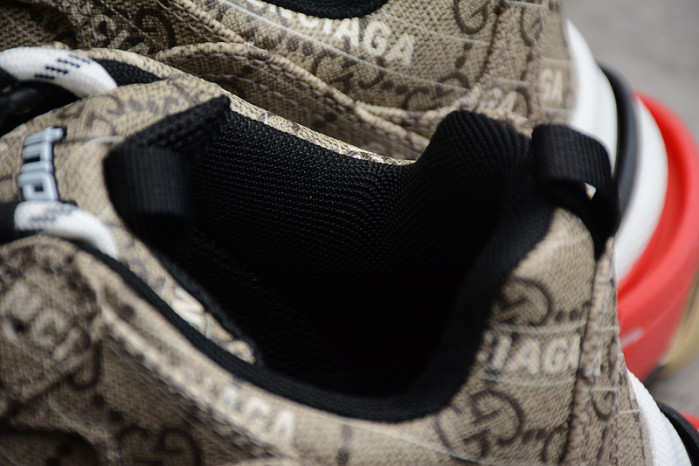 gucc x Ba*len*cia*ga triple s sneaker 681066 ulz10 9795