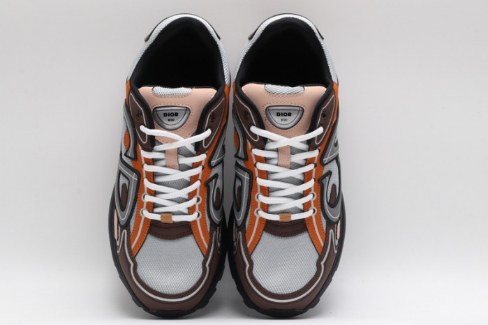 d10r b30 sneaker