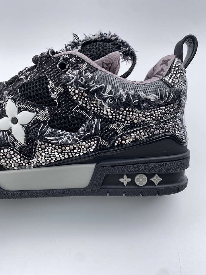 louiv skate sneaker