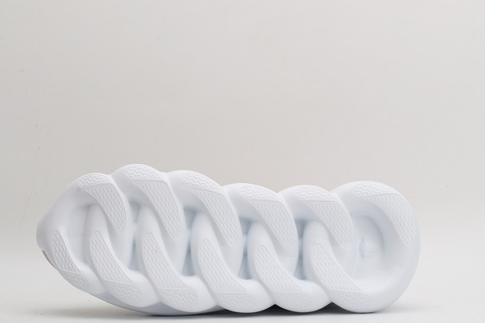 vers sneakers