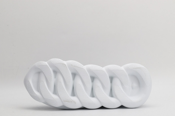 vers sneakers