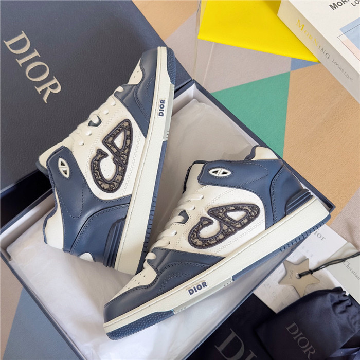 d10r b30 sneaker