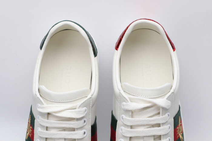 gucc ace embroidered low-top sneaker white with bee