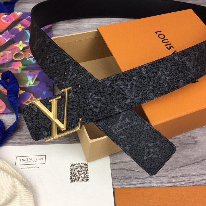 lou*s vu*tt belt