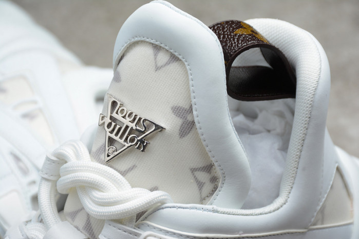 louiv archlight sneaker