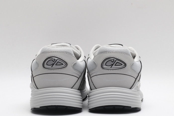 d10r b30 sneaker