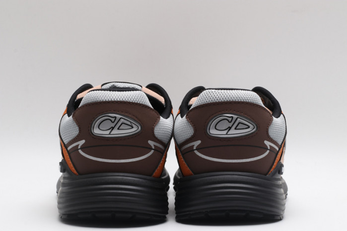 d10r b30 sneaker