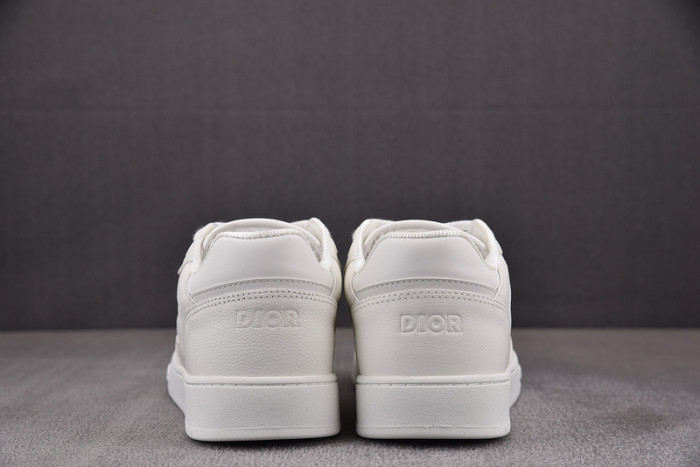 d10r b27 sneaker
