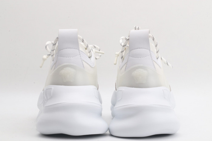 vers sneakers