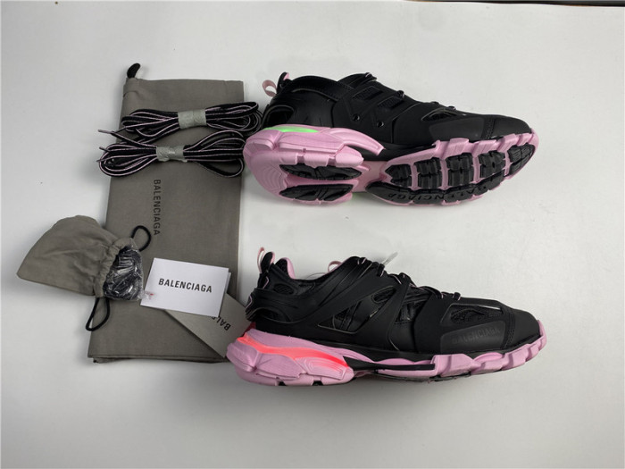 blcg track trainer pink and black 542023 w3ac1 1050 (led)