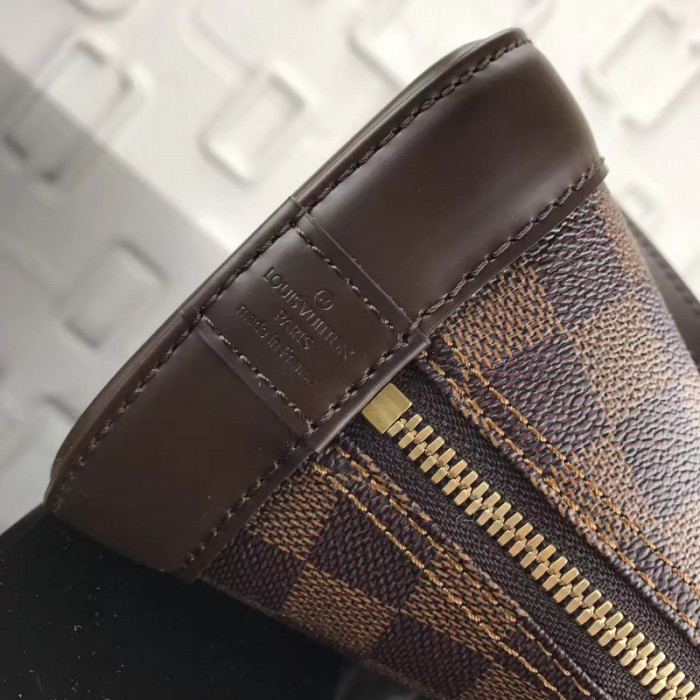 louiv alma bb handbag m53152