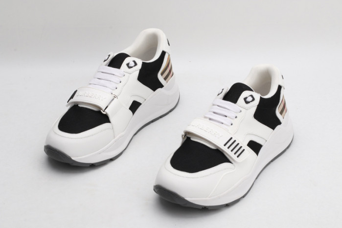 bur sneaker