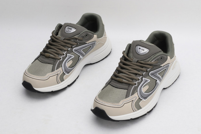d10r b30 sneaker