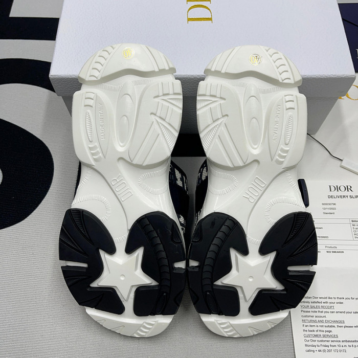 d10r slippers