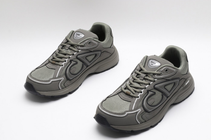 d10r b30 sneaker