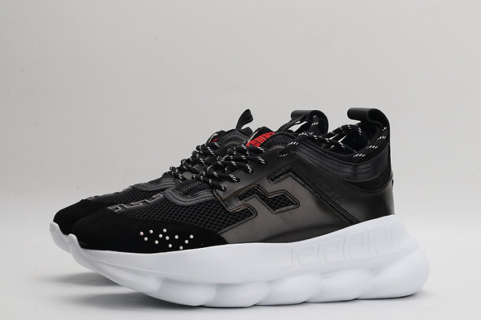 vers sneakers