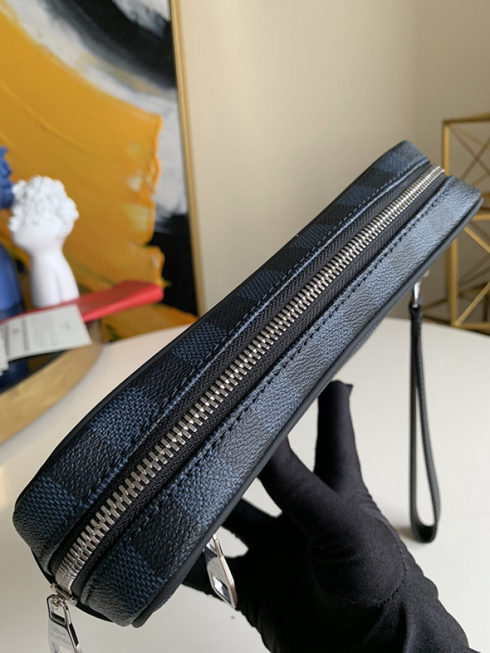 louiv bag 24*16*6cm