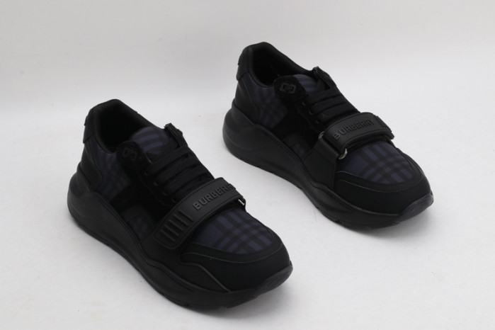 bur sneaker