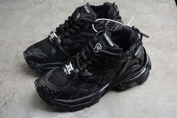 blcg runner 677402-w3ra9-1000