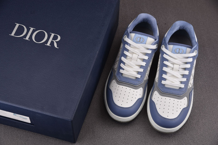 d10r b27 sneaker