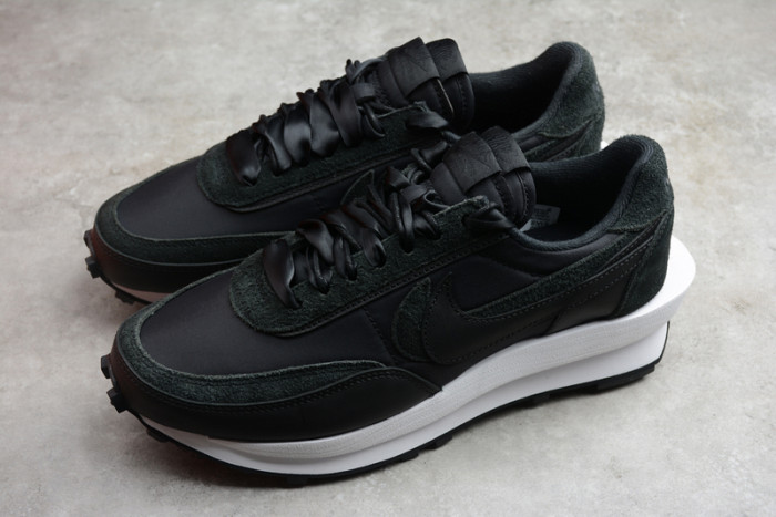sacai x nike lvd waffle daybreak black white bv0073-002