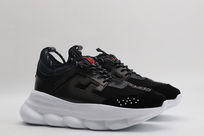 vers sneakers
