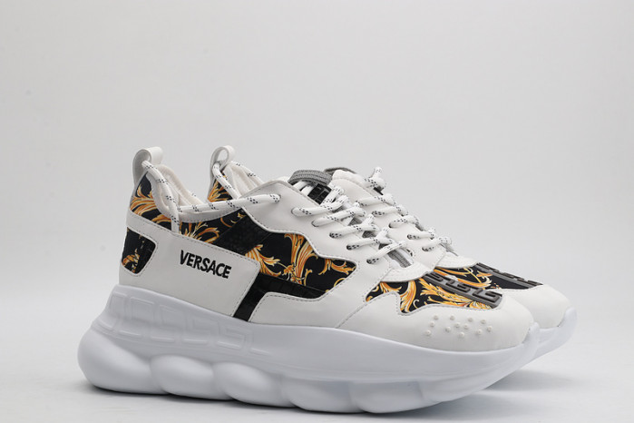 vers sneakers