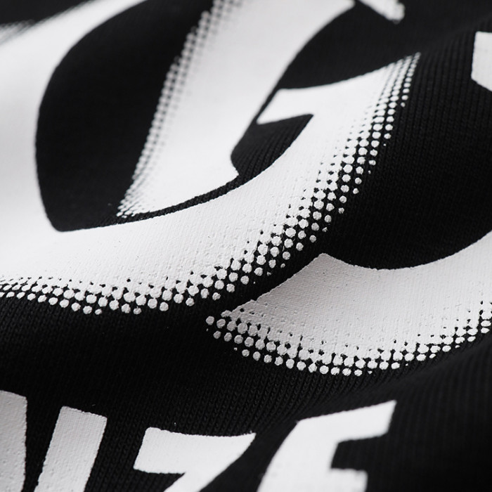 g*u*i t-shirt gi8