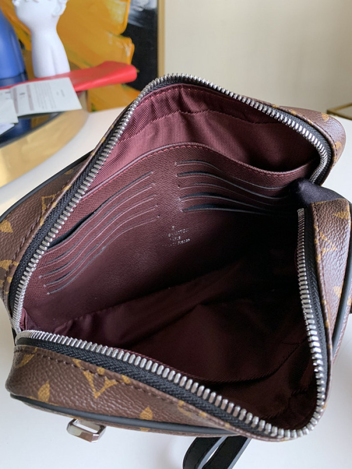 louiv bag 24*16*6cm