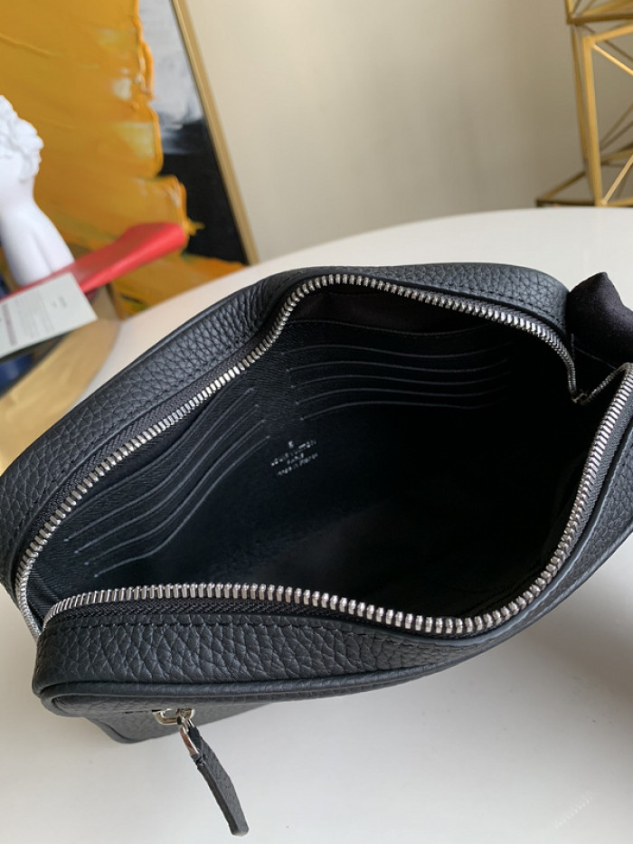 louiv bag 24*16*6cm