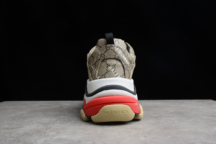 gucc x Ba*len*cia*ga triple s sneaker 681066 ulz10 9795