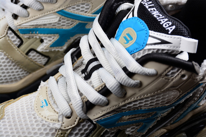 blcg runner 677402 w5rh6 0312