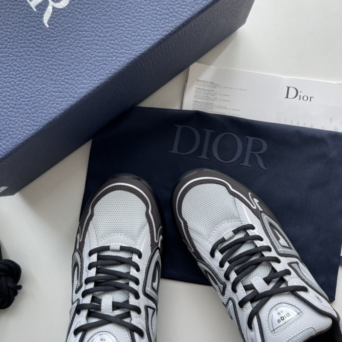 d10r b30 sneaker