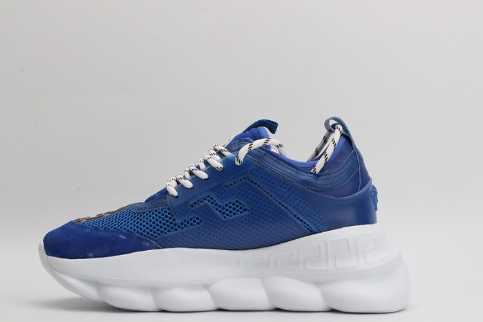vers sneakers