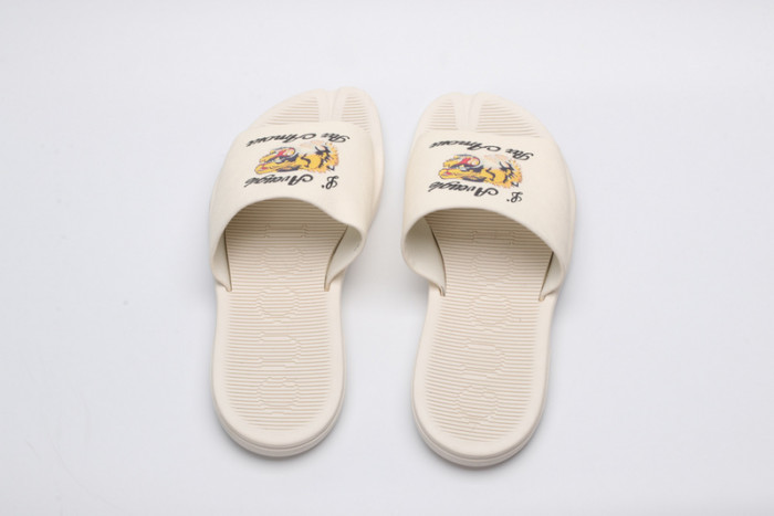 gucc slide
