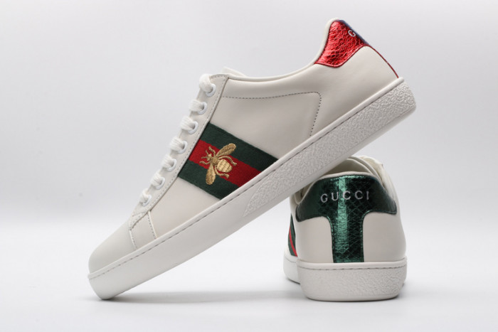 gucc ace embroidered low-top sneaker white with bee