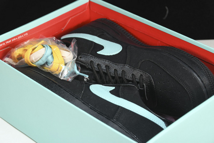 T*f*ny & co. x nike air force 1 low dz1382-001