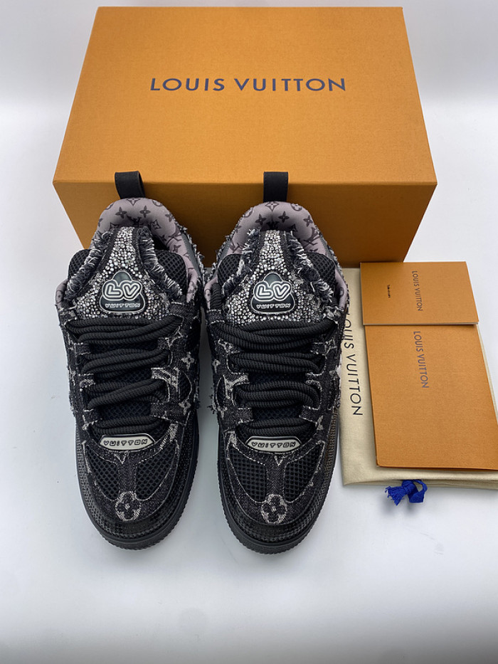 louiv skate sneaker