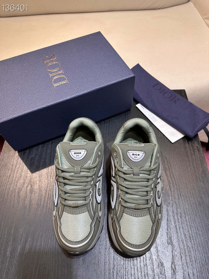 d10r b30 sneaker