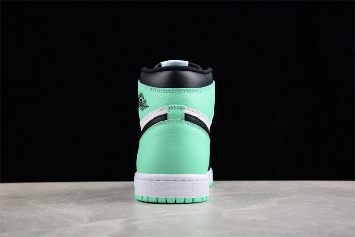 air jordan 1 high og “green glow” dz5485-130