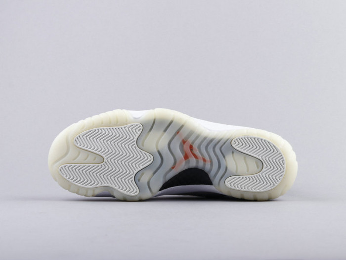 air jordan 11 retro platinum tint (gs) 378038-016