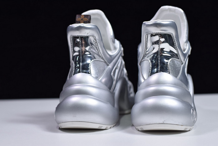 louiv archlight sneaker
