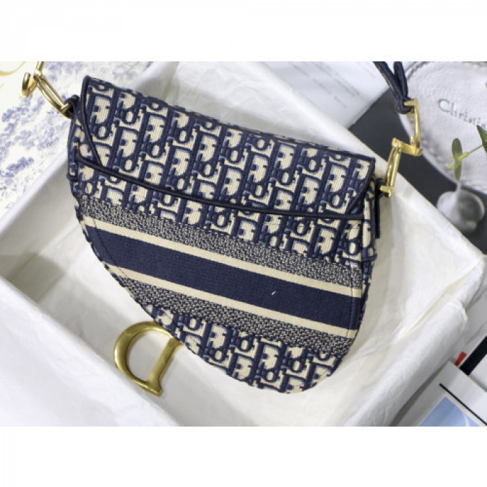 D*or saddle bag-25.5 x 20 x 6.5cm d3