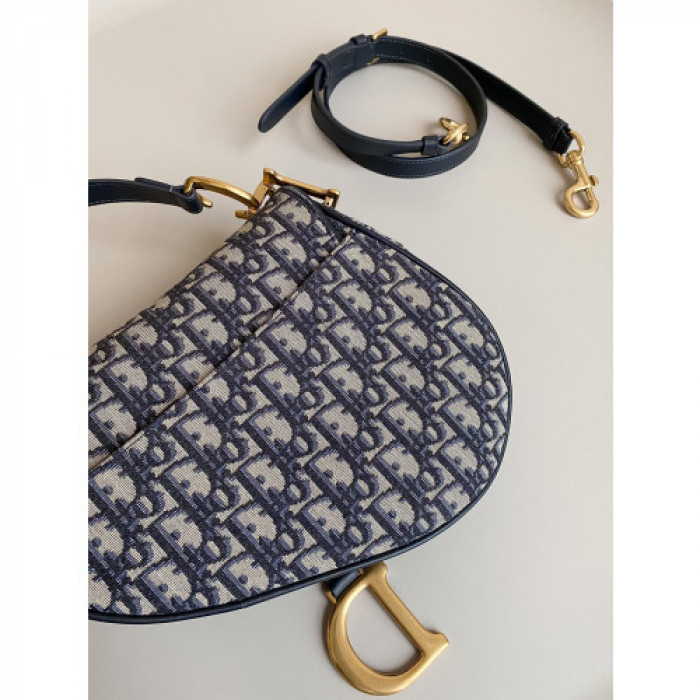 D*or saddle bag-25.5 x 20 x 6.5cm d1