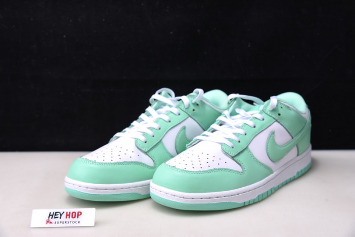 nike dunk low green glow (w) dd1503-105